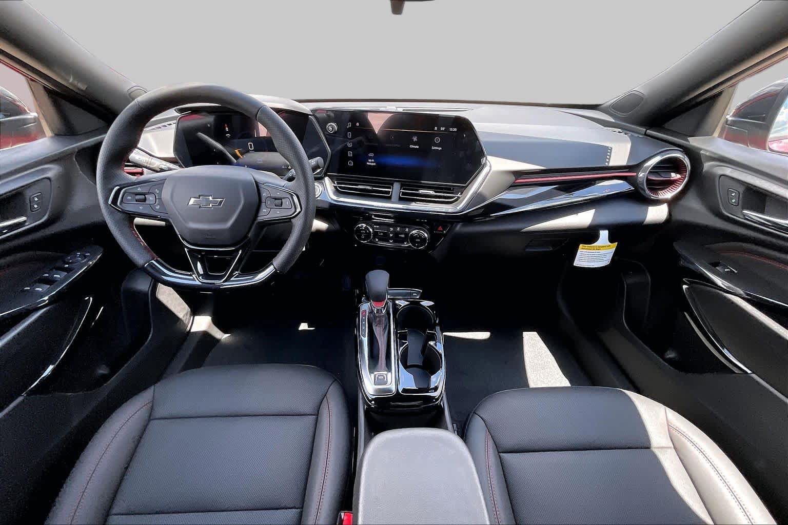 New 2026 Chevrolet Trax RS w/ Driver Confidence Package FWD image 6