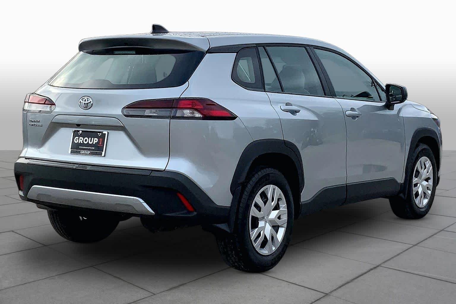 Used 2026 Toyota Corolla Cross L FWD image 11