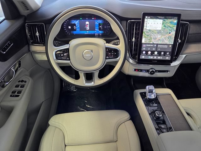 New 2026 Volvo XC90 T8 Ultra w/ Protection Package Premier AWD/4WD image 14