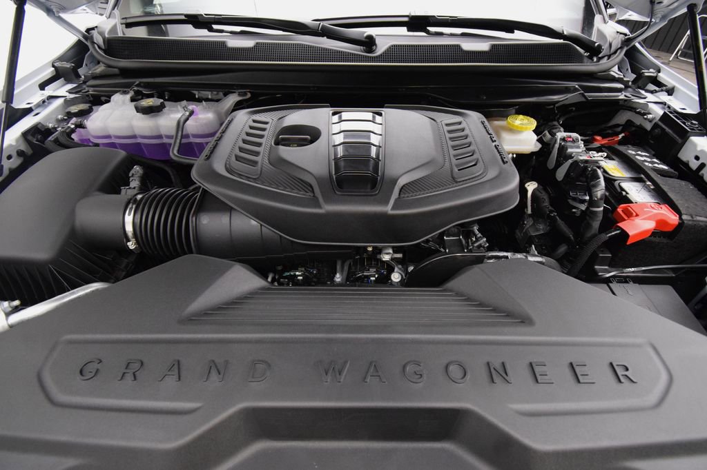 New 2026 Jeep Grand Wagoneer L Summit AWD/4WD image 12