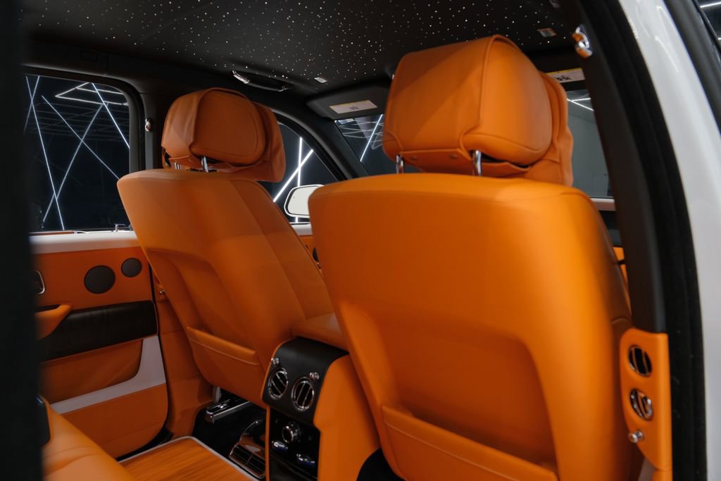 Used 2024 Rolls-Royce Cullinan image 56
