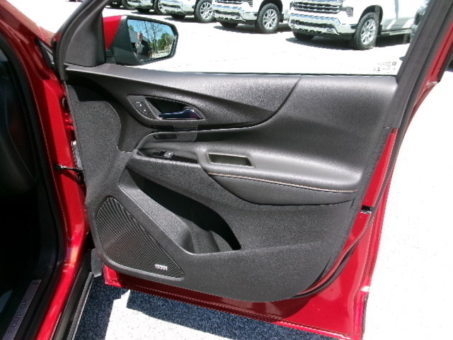 Used 2024 Chevrolet Equinox Premier FWD image 12
