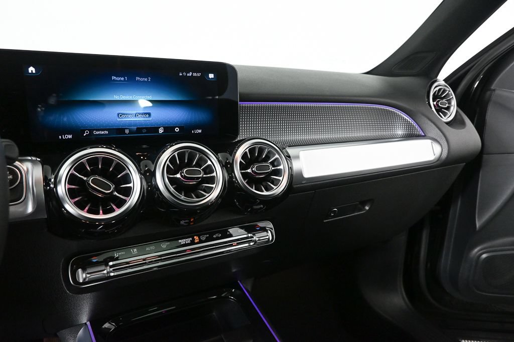 Certified 2022 Mercedes-Benz GLB 250 image 13