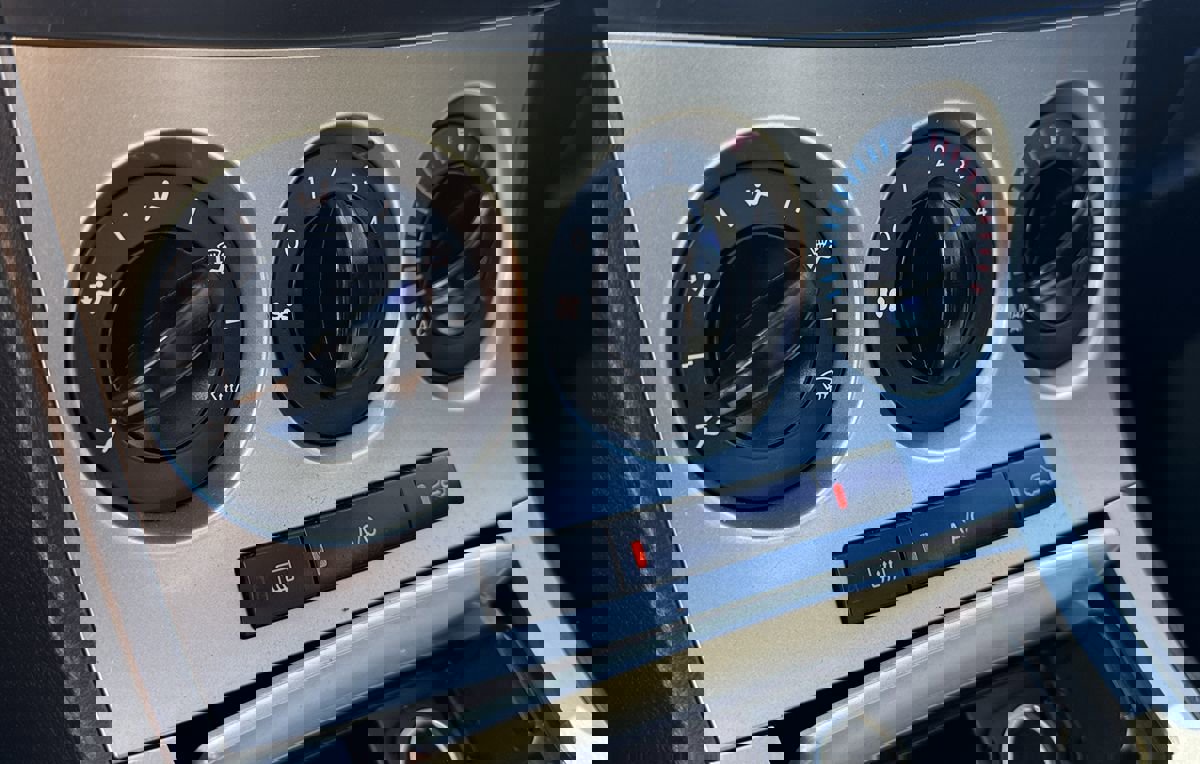 Used 2011 MAZDA MAZDA3 i Touring image 42