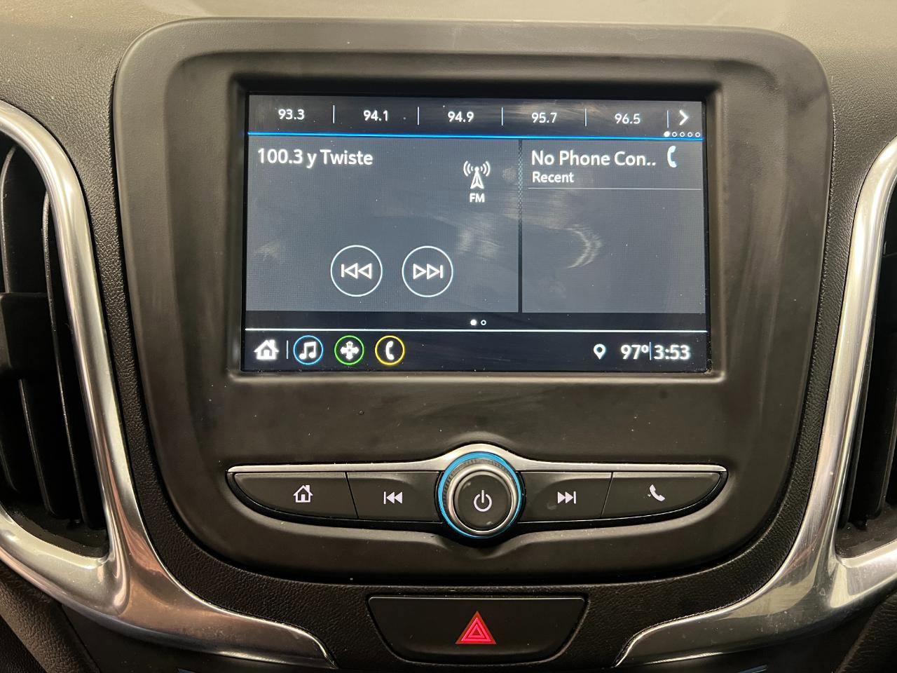 Used 2019 Chevrolet Equinox LT image 46