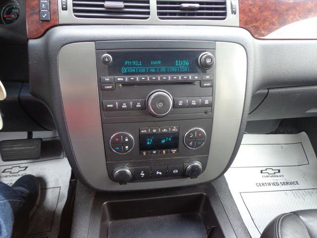 Used 2011 GMC Sierra 3500 SLT w/ SLT Convenience Package image 13