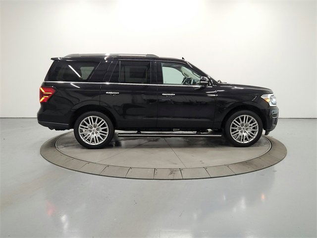 Used 2024 Ford Expedition Limited image 8