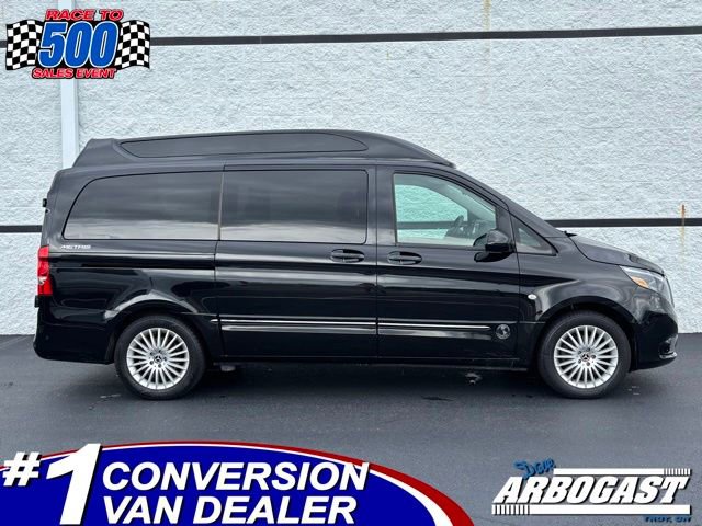 Used 2019 Mercedes-Benz Metris Passenger image 6