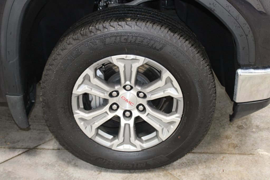Used 2024 GMC Sierra 1500 SLT image 50