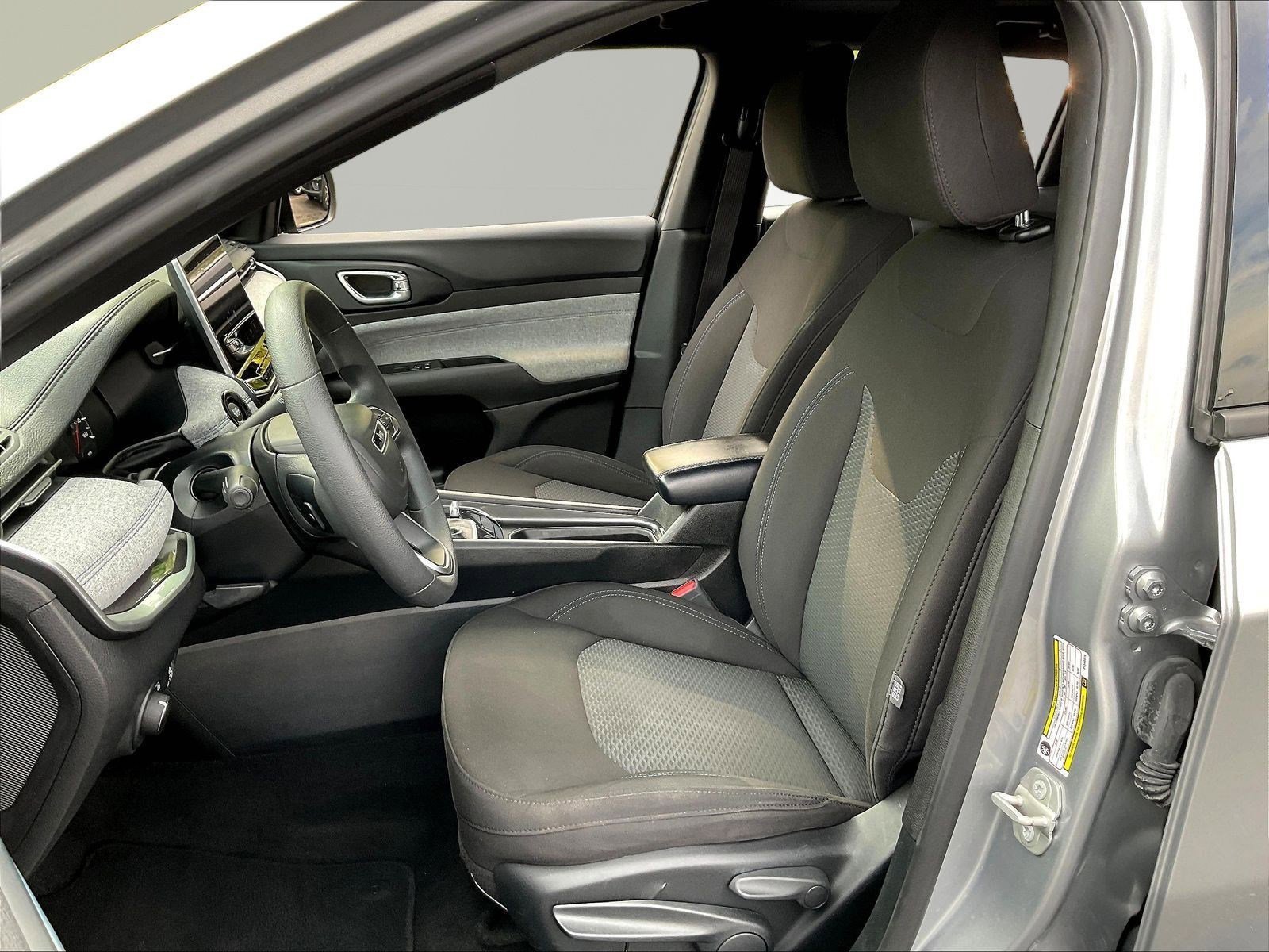 Used 2023 Jeep Compass Sport AWD/4WD image 20