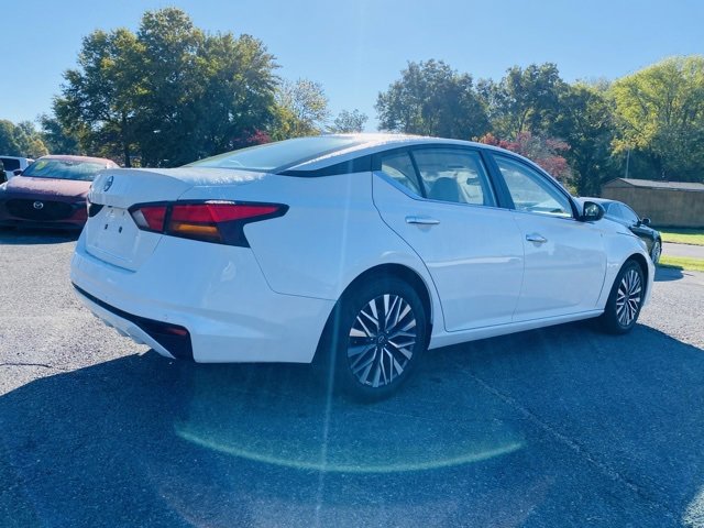 Used 2025 Nissan Altima 2.5 SV image 5