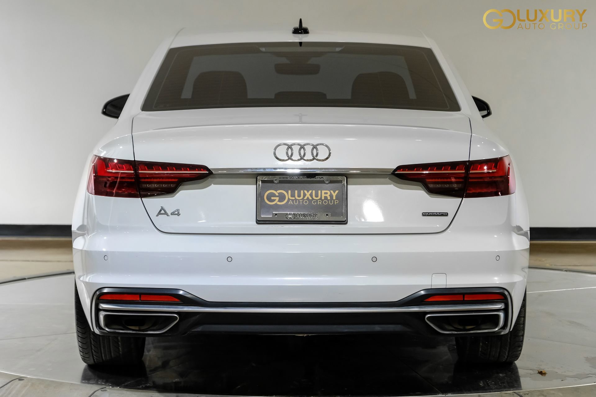 Used 2023 Audi A4 2.0T Premium w/ Convenience Package image 11