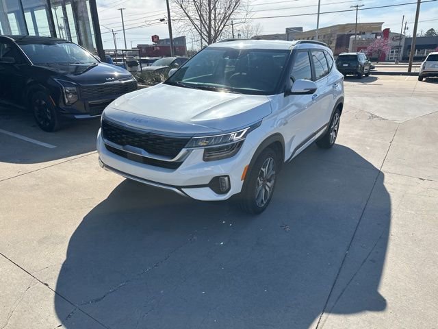 Used 2023 Kia Seltos SX image 5