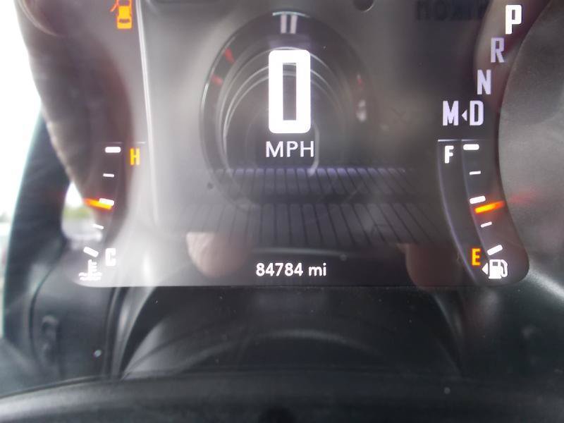 Used 2019 Dodge Challenger SXT RWD image 34