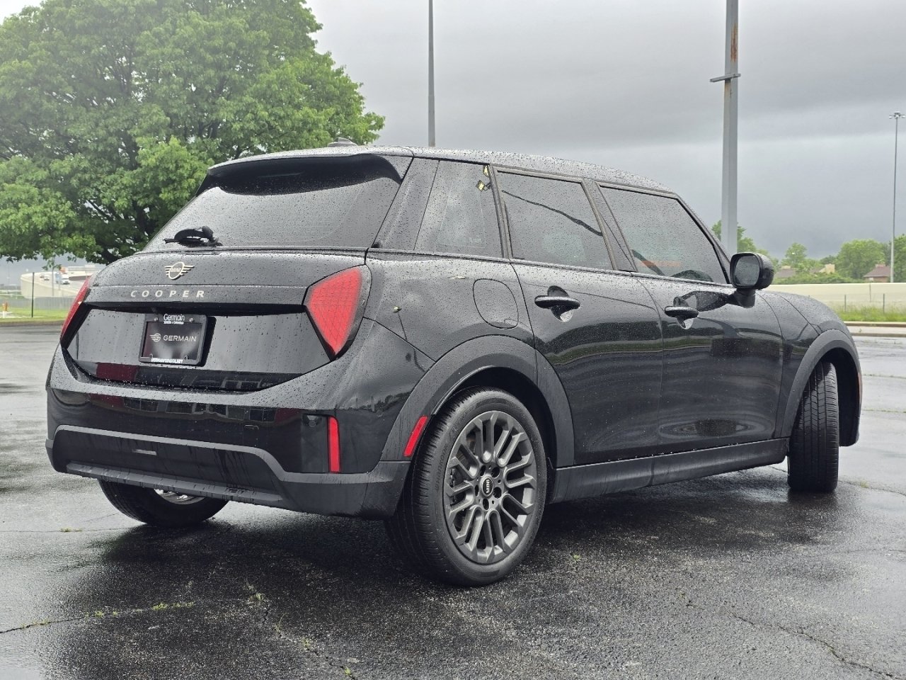 Used 2026 MINI Cooper 4-Door Hardtop FWD image 15