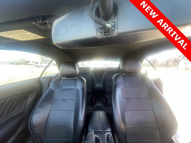 Used 2019 Ford Mustang Premium image 11