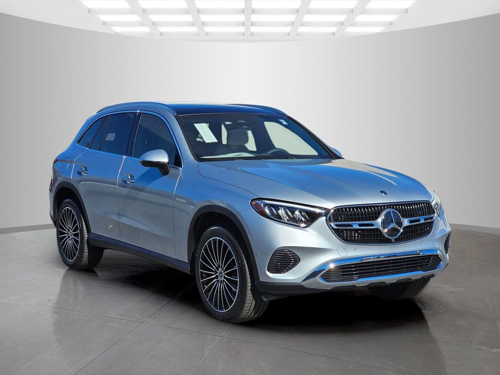 Used 2026 Mercedes-Benz GLC 300 image 8