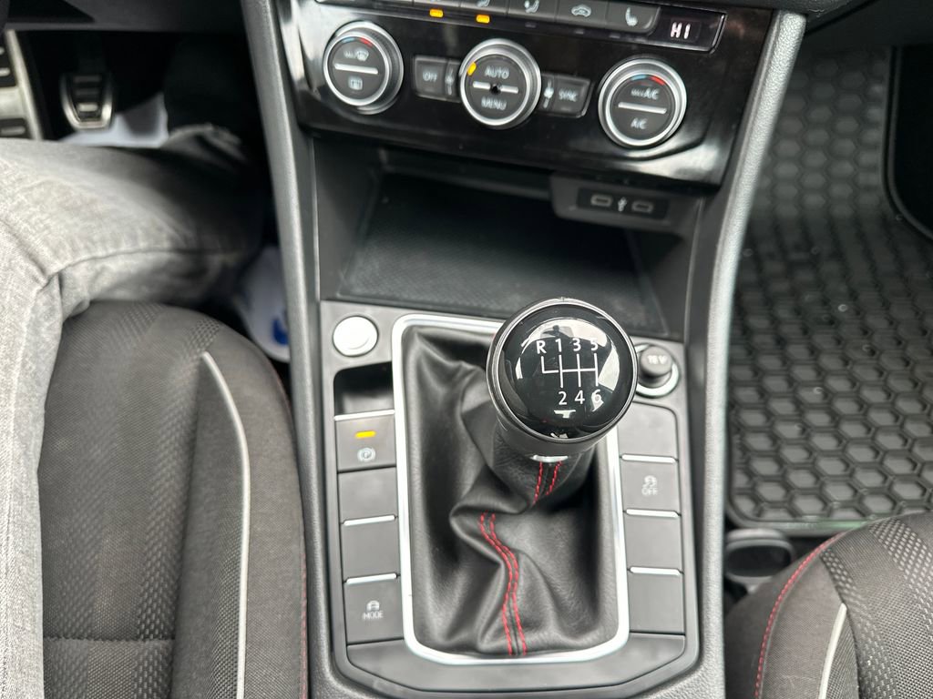 Certified 2021 Volkswagen Jetta GLI image 12