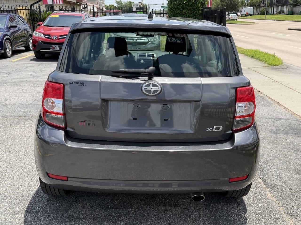 Used 2010 Scion xD FWD image 5