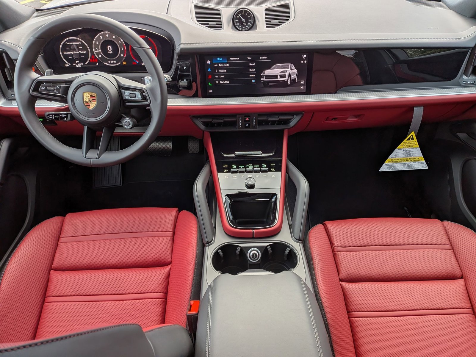 New 2026 Porsche Cayenne image 24