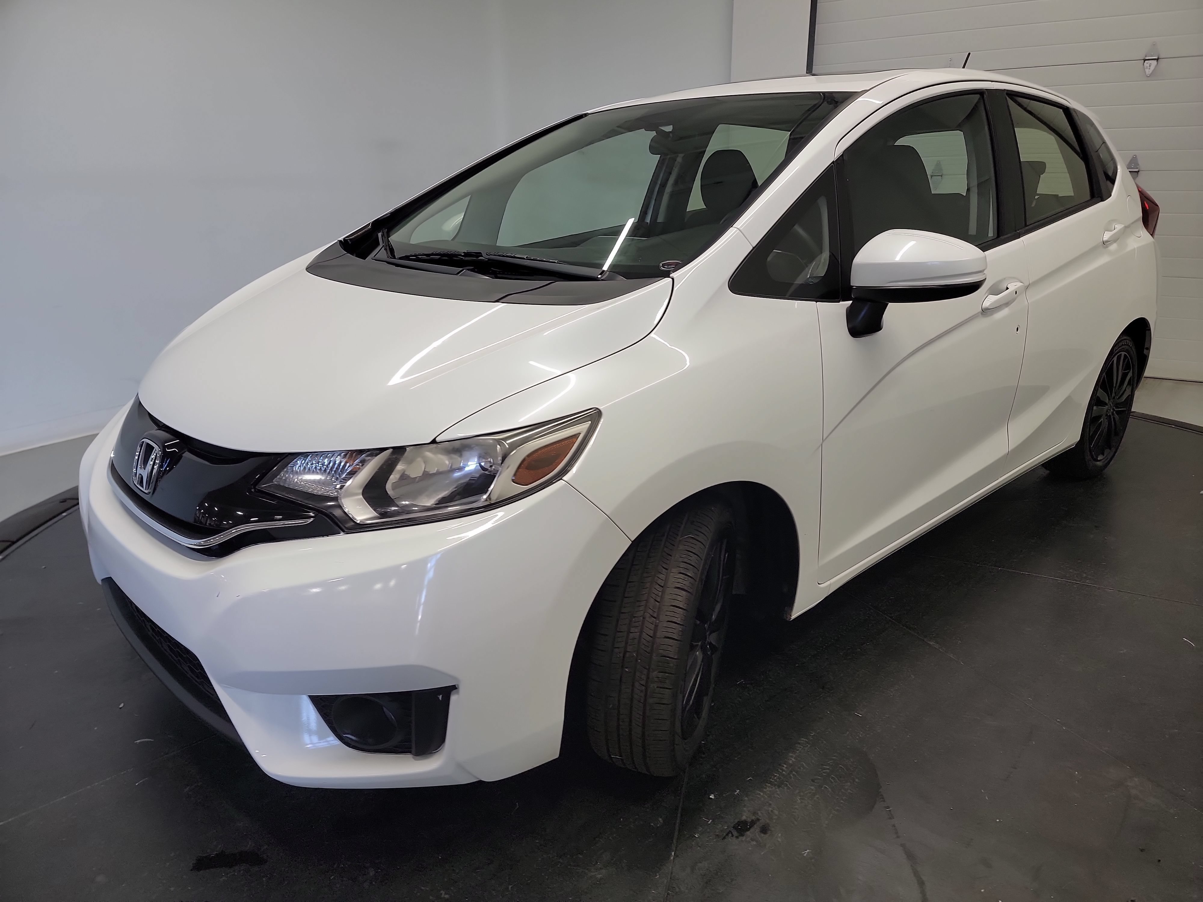 Used 2016 Honda Fit EX image 3