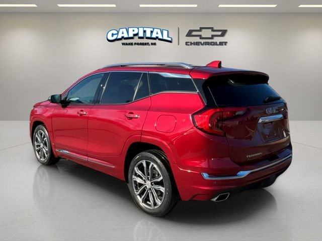 Used 2018 GMC Terrain Denali w/ Advanced Safety Package image 3