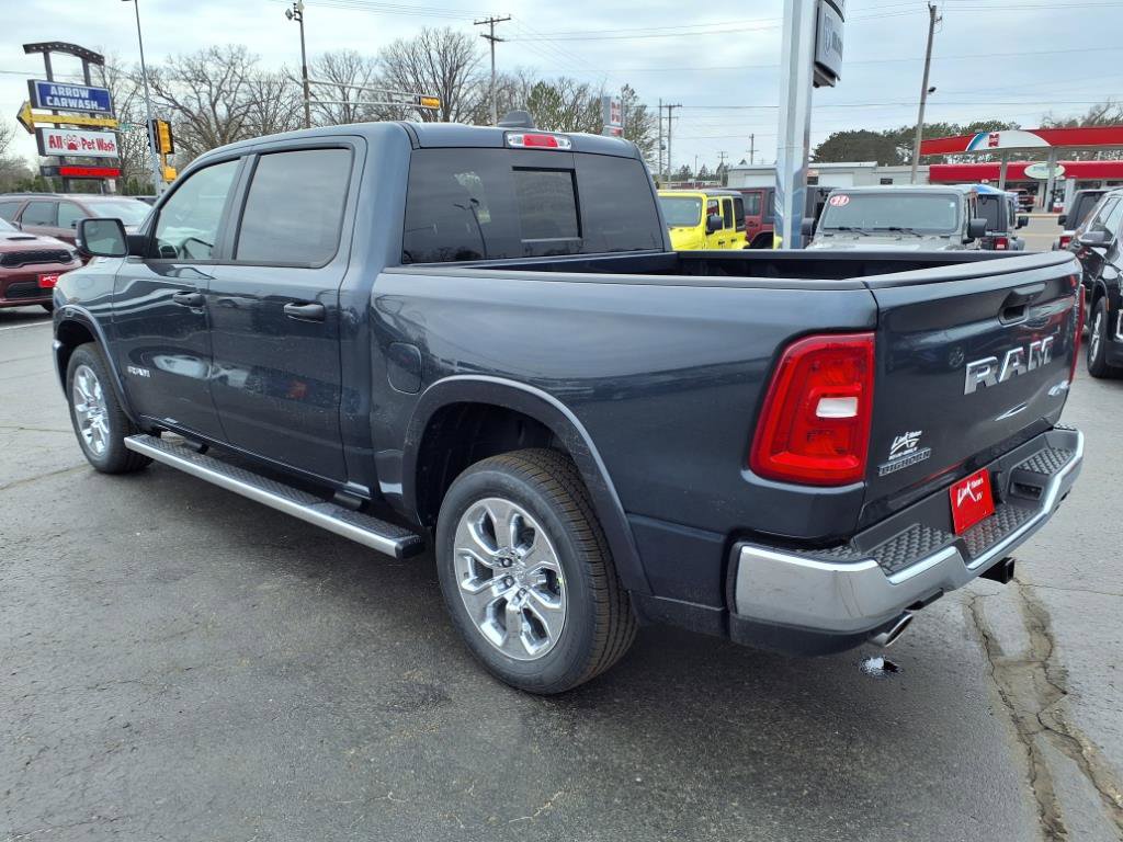 New 2025 RAM 1500 Big Horn image 4
