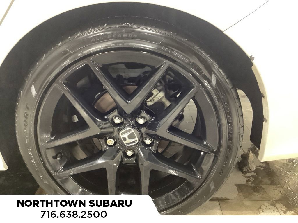 Used 2023 Honda Civic Sport image 25