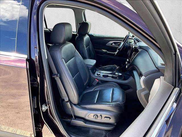 Used 2020 Chevrolet Traverse LT FWD image 9