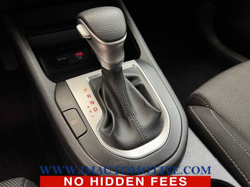 Used 2024 Kia Forte LXS FWD image 29