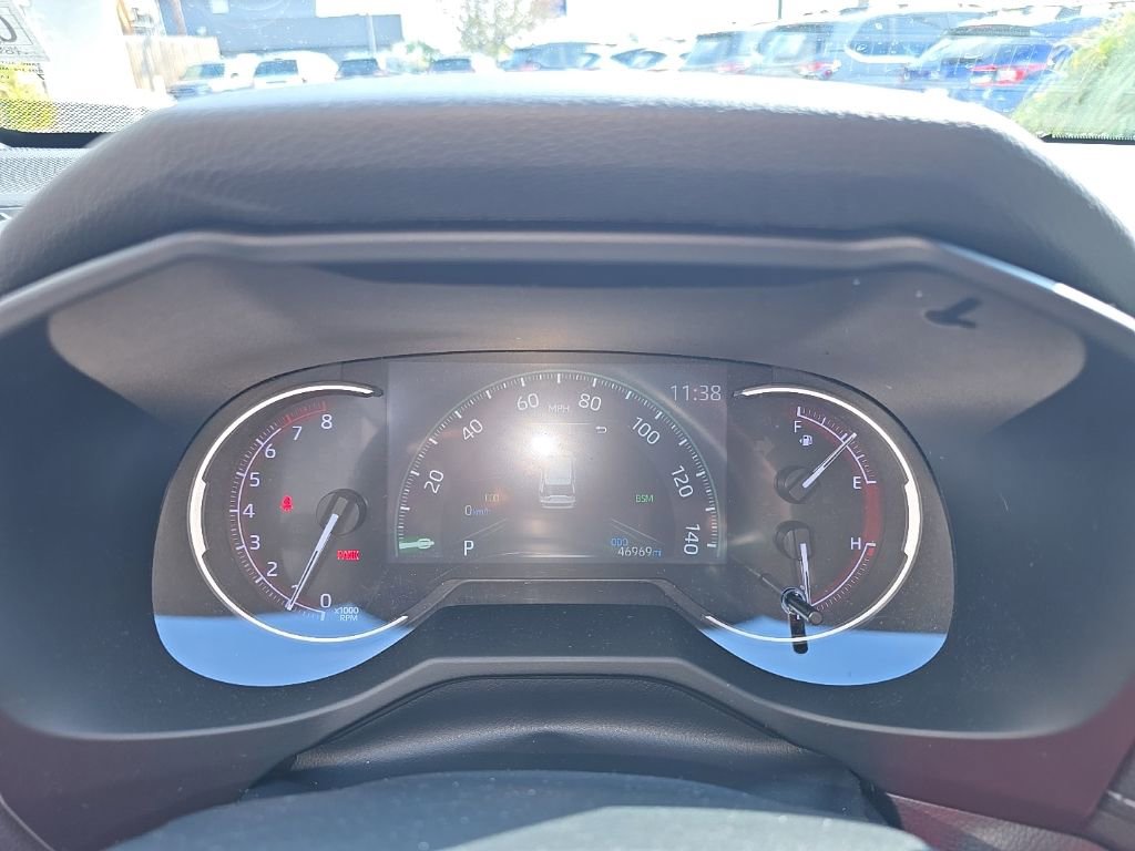 Used 2023 Toyota RAV4 XLE image 7