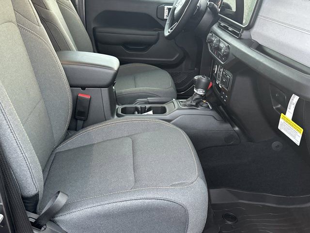 New 2026 Jeep Gladiator Sport image 15