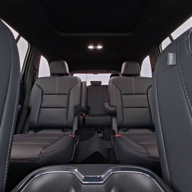 New 2026 GMC Acadia Elevation w/ Black Edition FWD image 34
