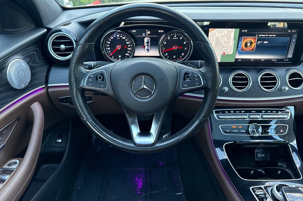 Used 2017 Mercedes-Benz E 300 image 12