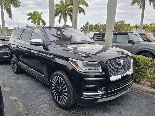 Used 2018 Lincoln Navigator L Black Label image 2