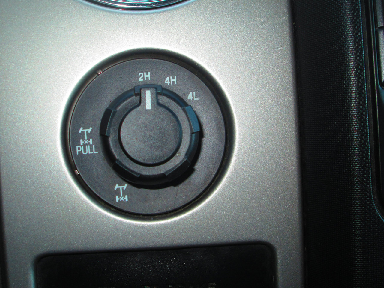 Used 2013 Ford F150 XLT w/ XLT Chrome Pkg image 20