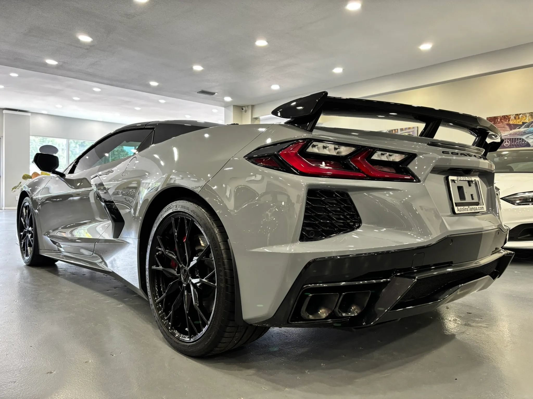 Used 2025 Chevrolet Corvette Stingray Preferred Conv w/ Z51 Performance Package RWD image 7