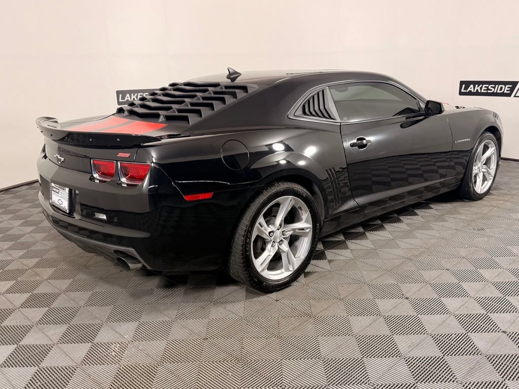 Used 2010 Chevrolet Camaro SS w/ RS Package RWD image 6