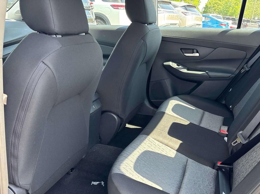 New 2026 Nissan Sentra SV FWD image 8