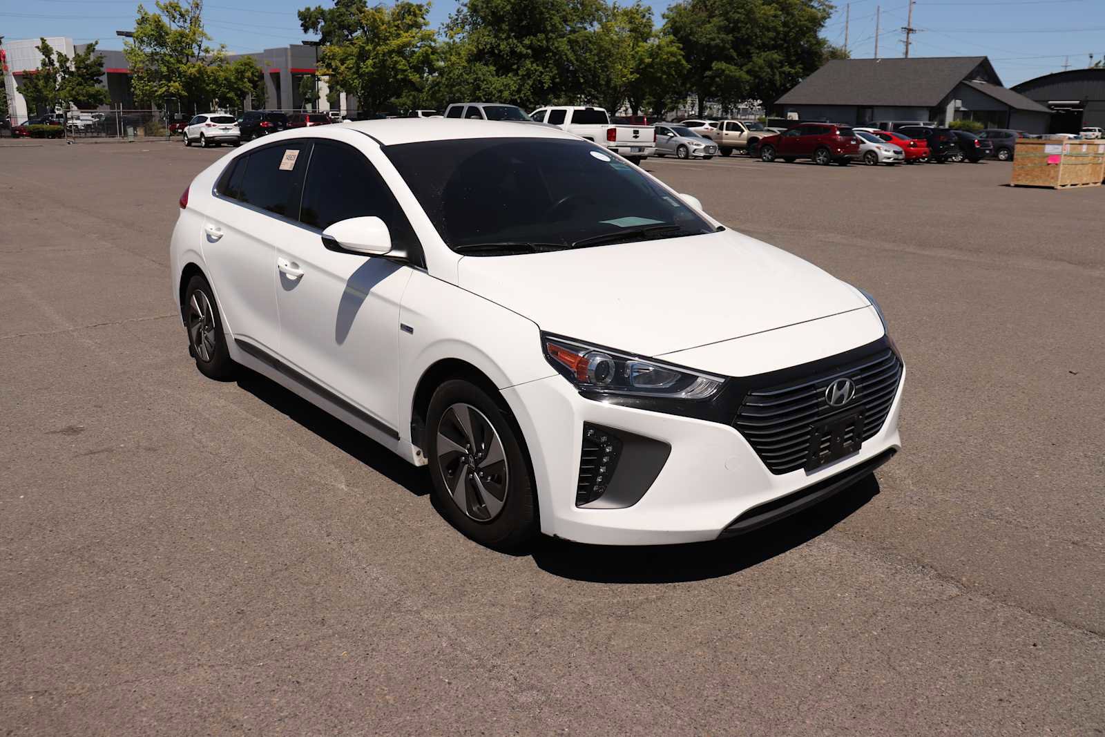 Used 2017 Hyundai Ioniq SEL w/ Tech Package 02 FWD image 3