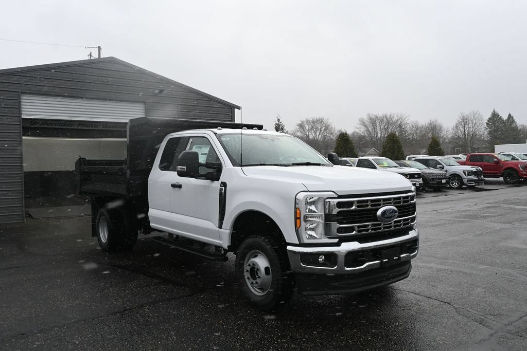 New 2026 Ford F350 XL w/ XL Chrome Package AWD/4WD image 23