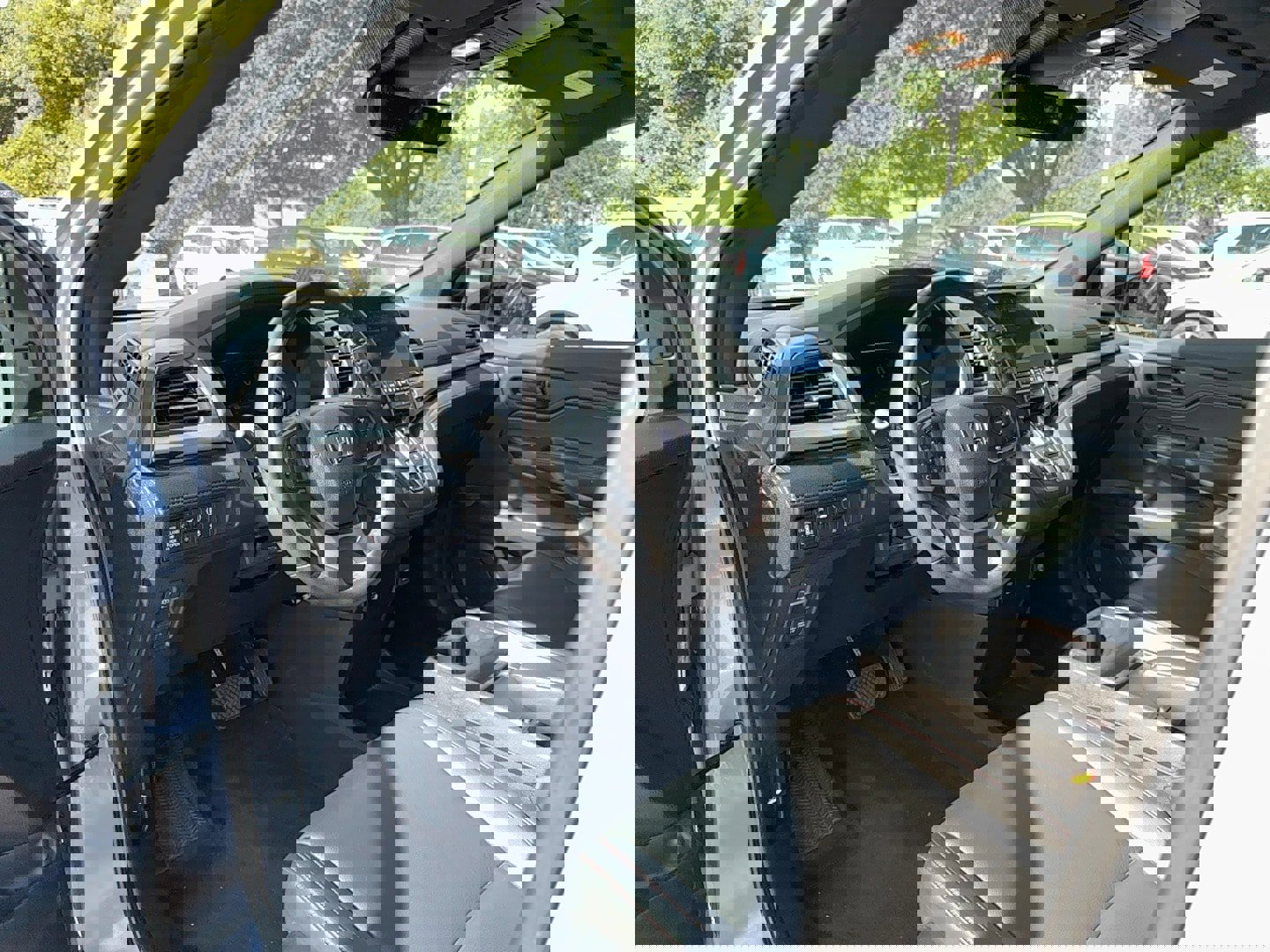 Used 2024 Honda Odyssey Sport image 13