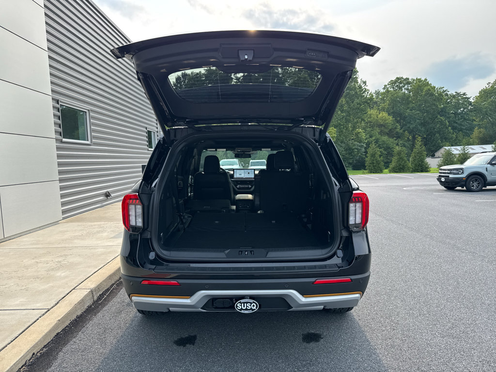 New 2026 Ford Explorer Tremor w/ Tremor Ultimate Package AWD/4WD image 8