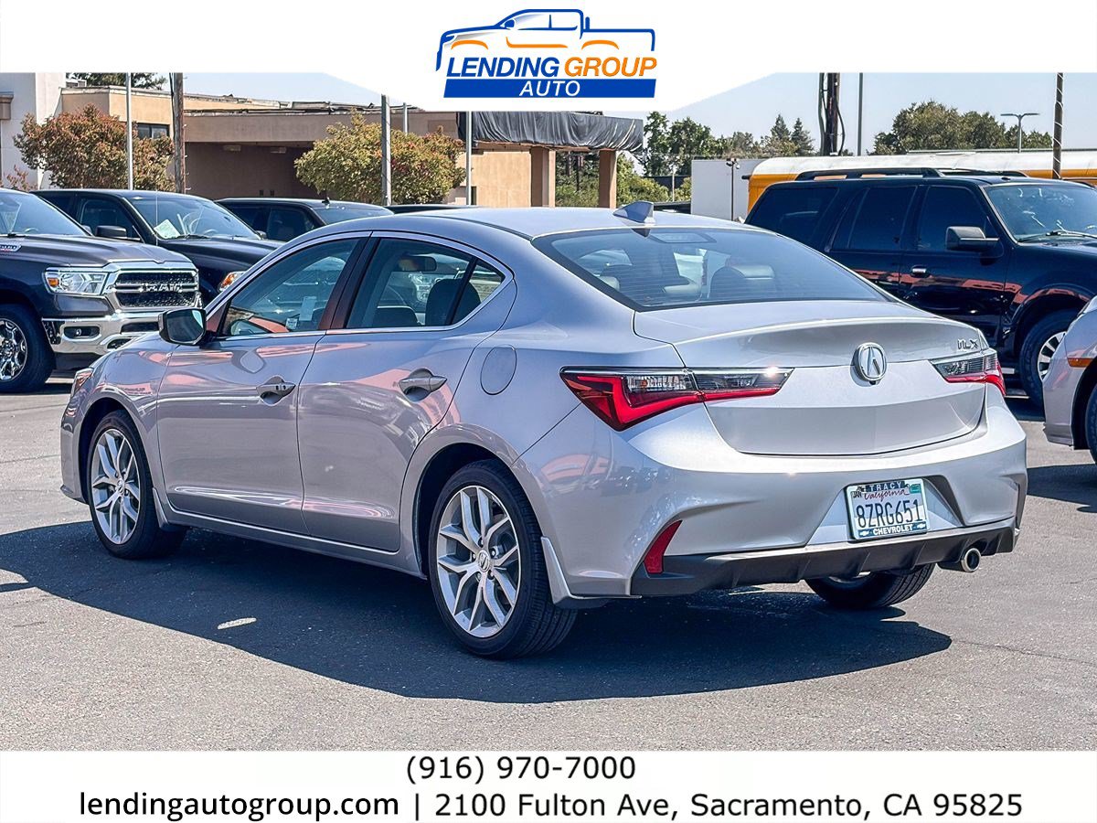 Used 2022 Acura ILX FWD image 2