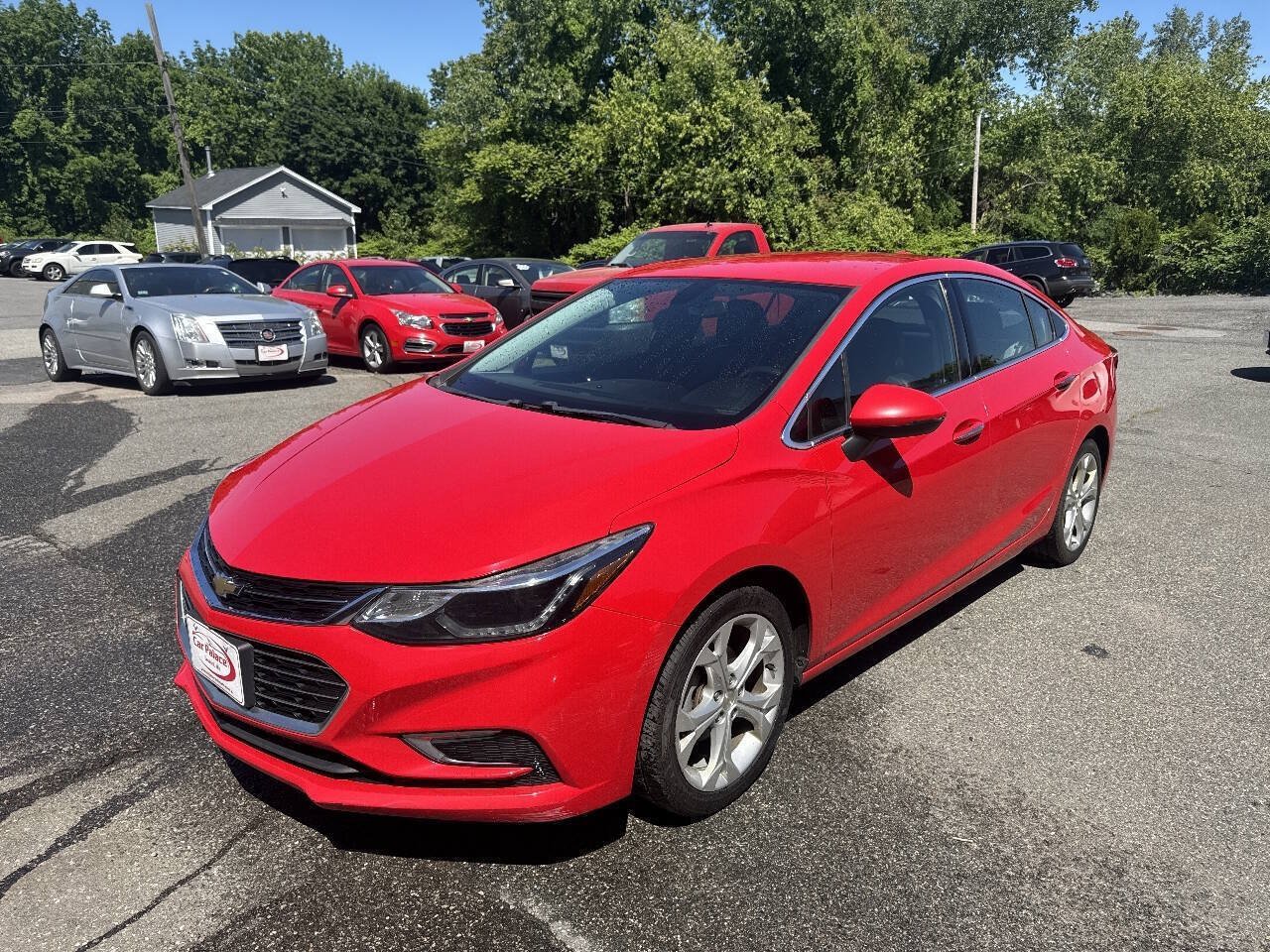Used 2017 Chevrolet Cruze Premier FWD image 4