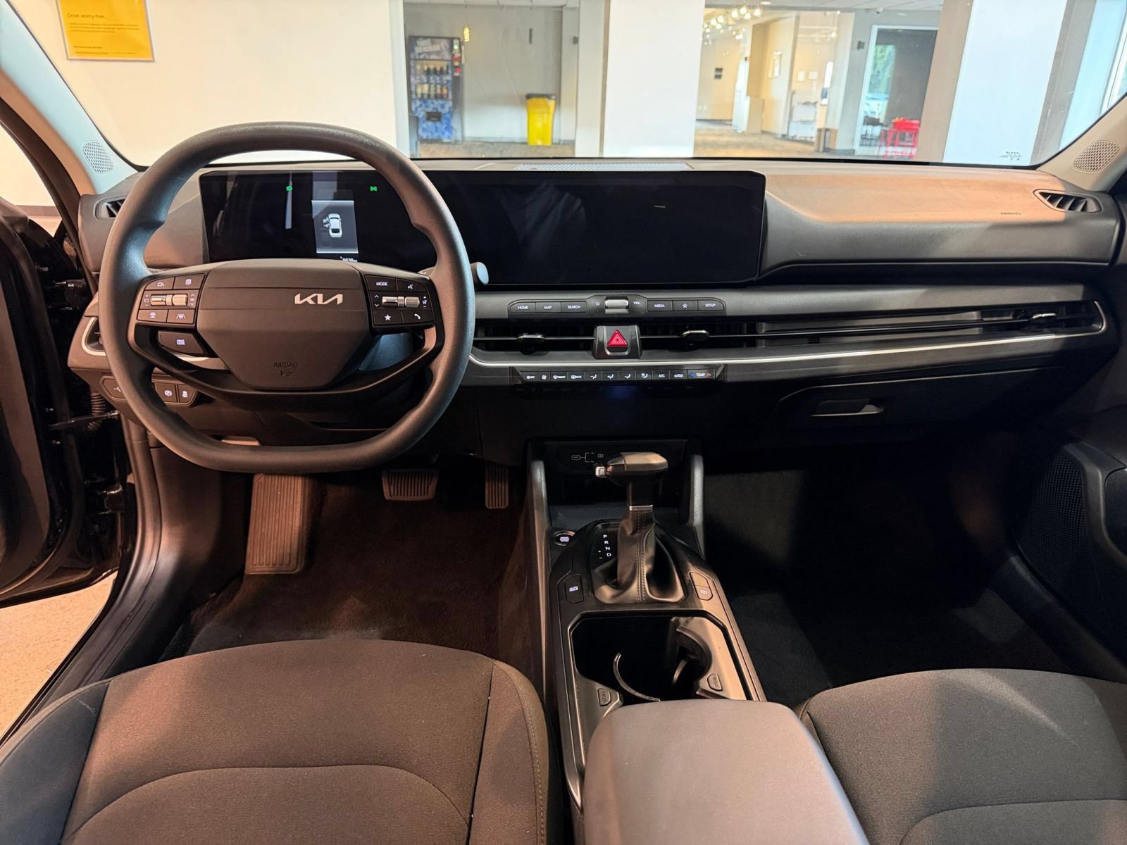 Used 2026 Kia K4 FWD image 33