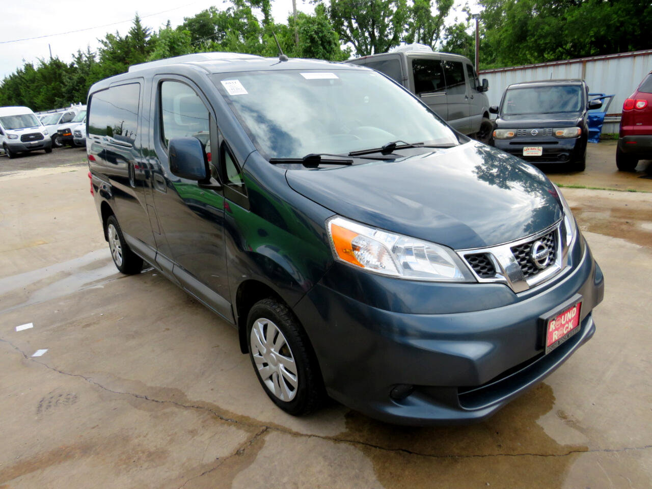 Used 2017 Nissan NV200 SV w/ Back Door Glass Package image 3