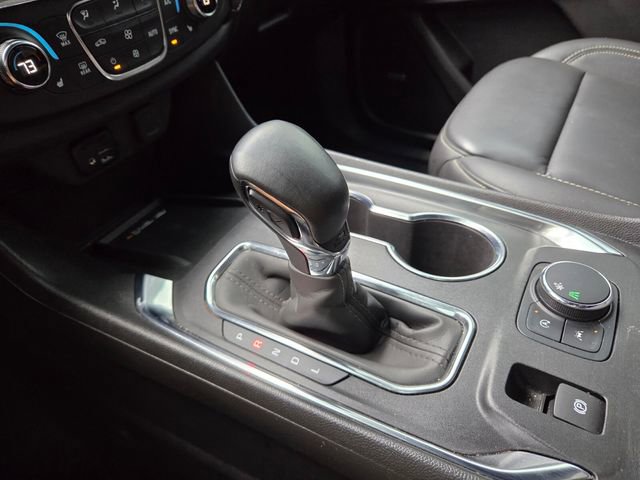 Certified 2023 Chevrolet Traverse LT w/ LT Premium Package FWD image 34
