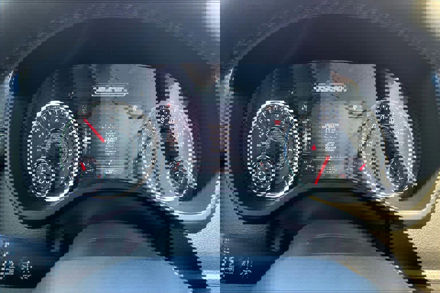 Used 2025 RAM 1500 Laramie w/ Laramie Southwest Edition AWD/4WD image 25