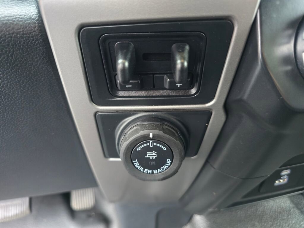 Used 2022 Ford F350 Lariat w/ Lariat Ultimate Package image 28